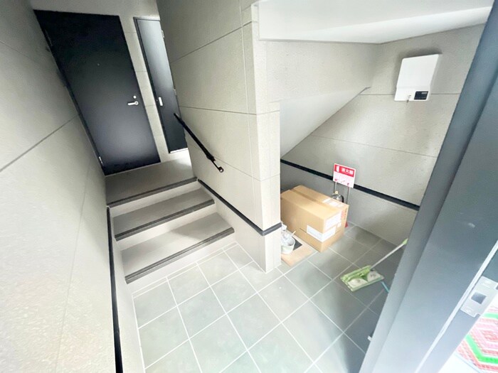 物件外観写真4　(建物設備)