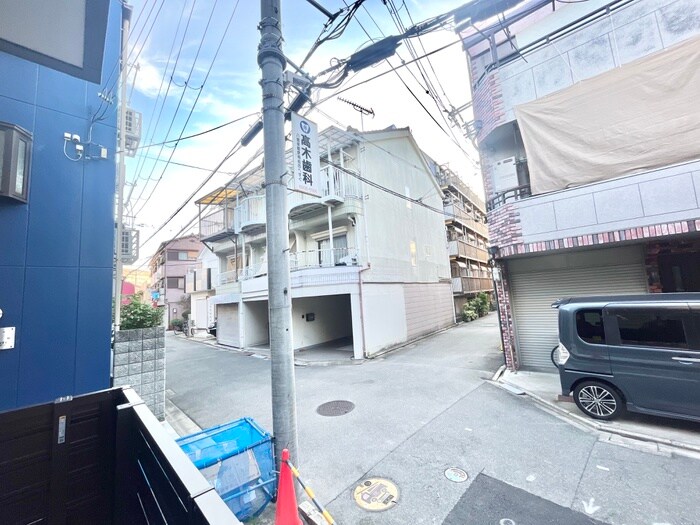 物件内観写真22　(室内からの展望)