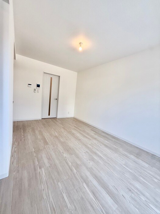 物件内観写真6　(居室)