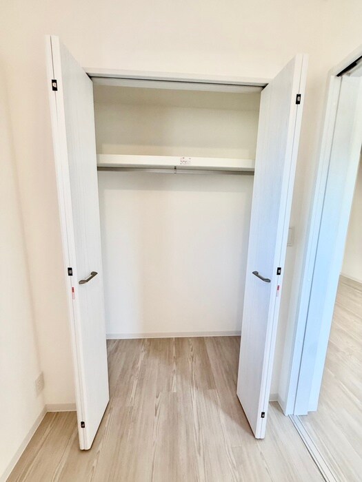 物件内観写真16　(収納)