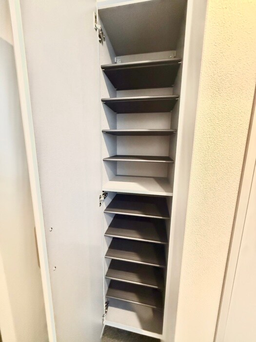 物件内観写真16　(靴箱)