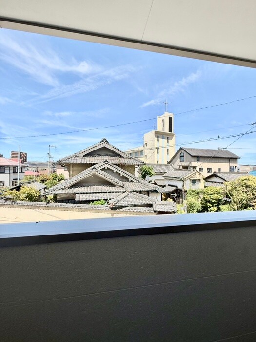 物件内観写真18　(室内からの展望)