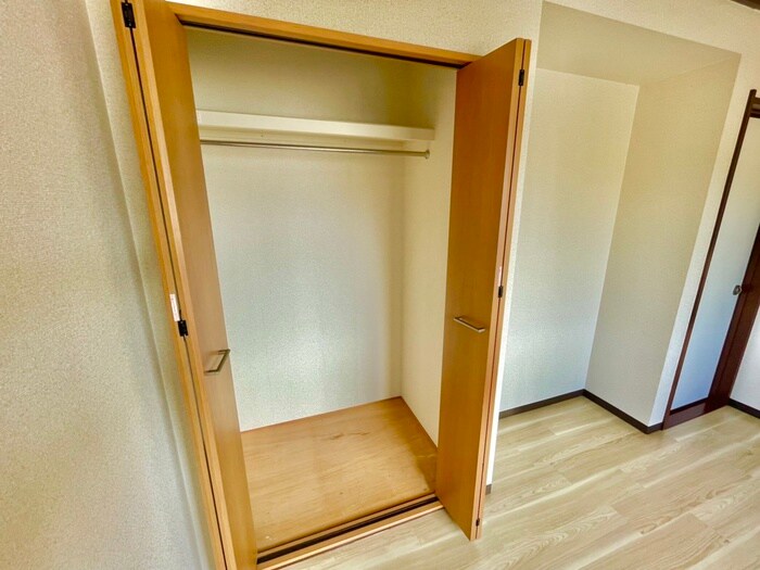 物件内観写真7　(収納)