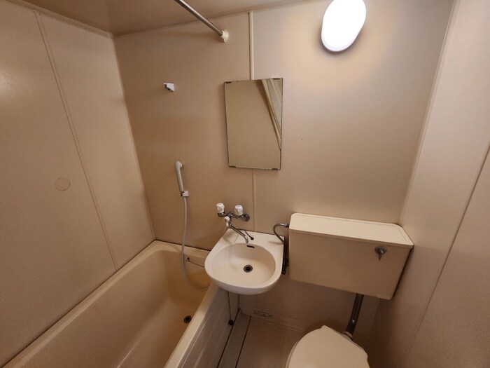 物件内観写真9　(洗面)