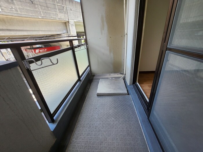 物件内観写真18　(ベランダ・バルコニー)