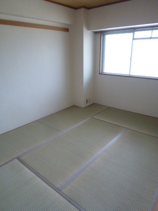 物件内観写真6　(内観写真)