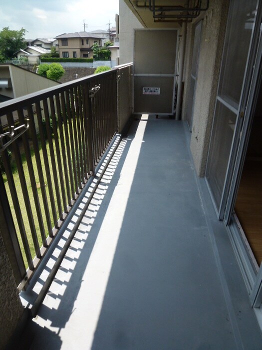 物件内観写真13　(洗濯機置場)