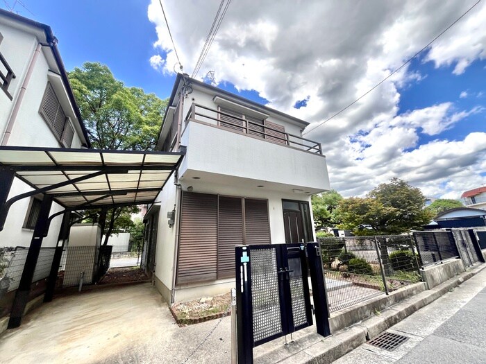 物件外観写真1　(外観写真)