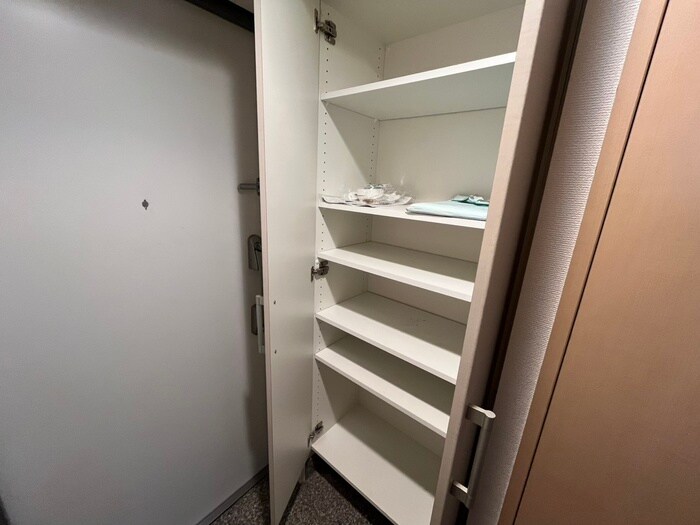 物件内観写真20　(靴箱)