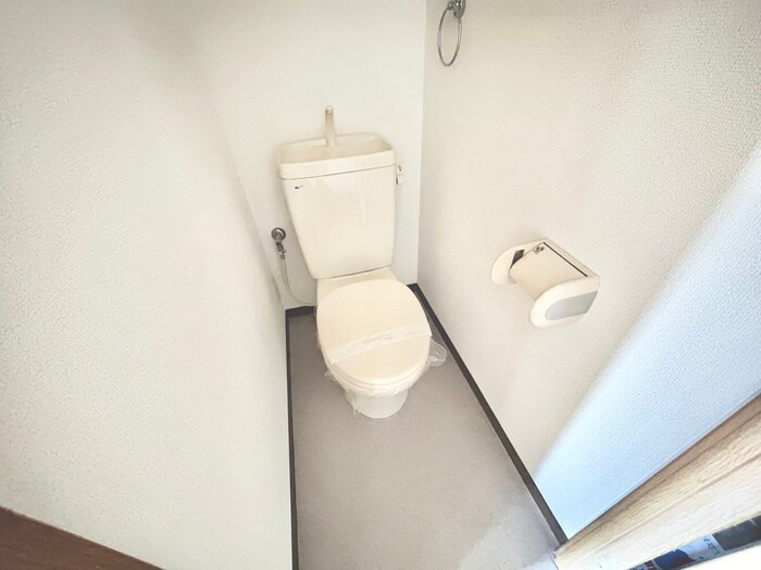 物件内観写真12　(トイレ)