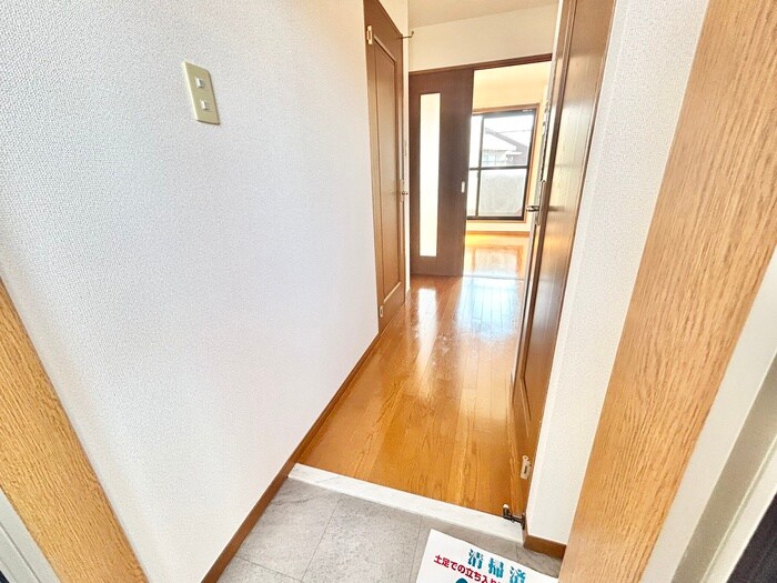 物件内観写真19　(廊下)