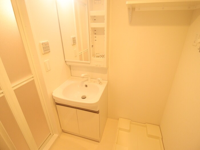 物件内観写真8　(洗面)