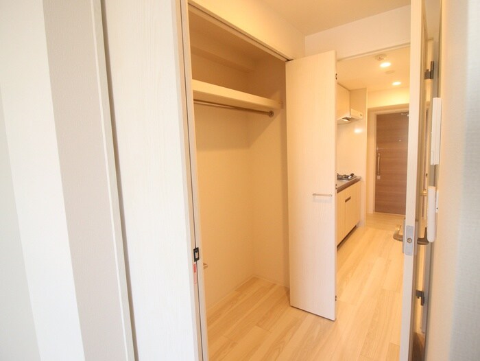 物件内観写真12　(収納)