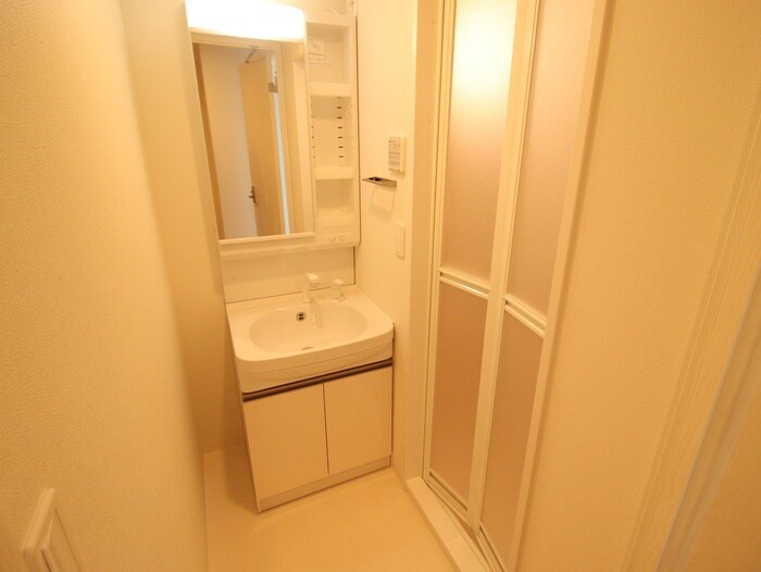 物件内観写真12　(洗面)