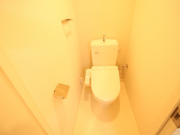 物件内観写真14　(トイレ)