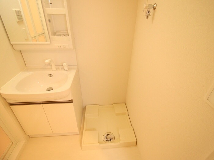 物件内観写真21　(洗濯機置場)