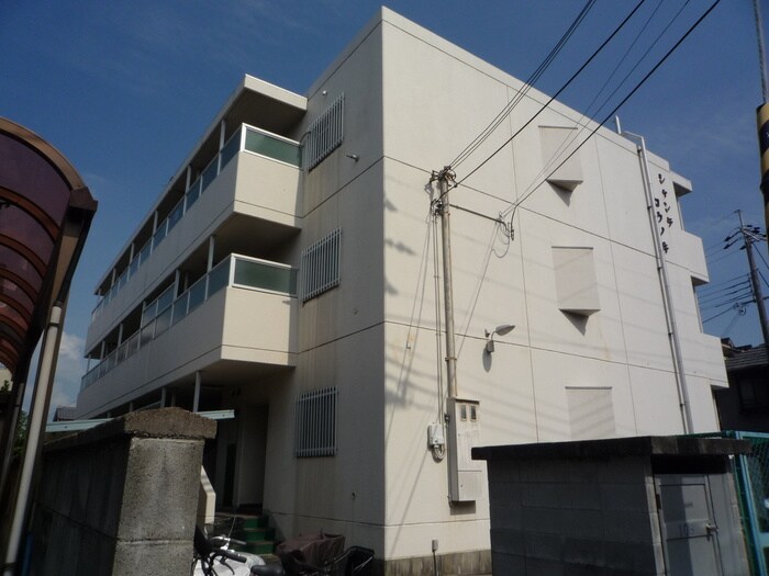 物件外観写真2　(外観写真)