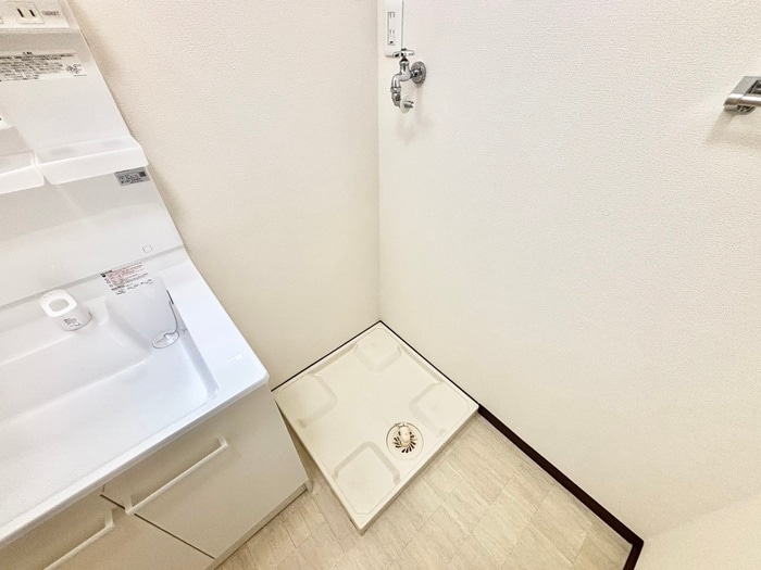 物件内観写真17　(洗濯機置場)