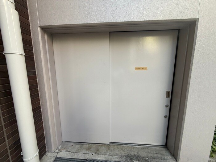 物件外観写真6　(建物設備)