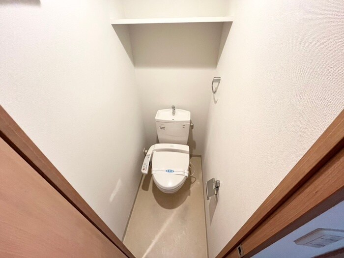 物件内観写真11　(トイレ)