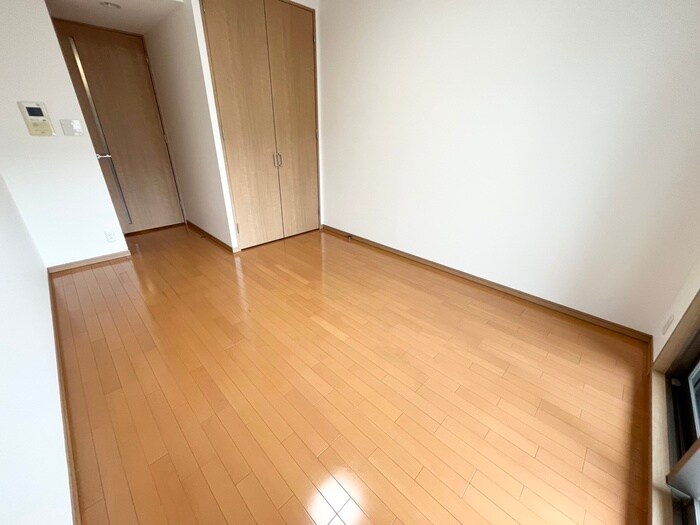 物件内観写真15　(居室)