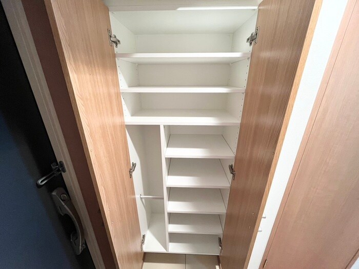 物件内観写真19　(靴箱)