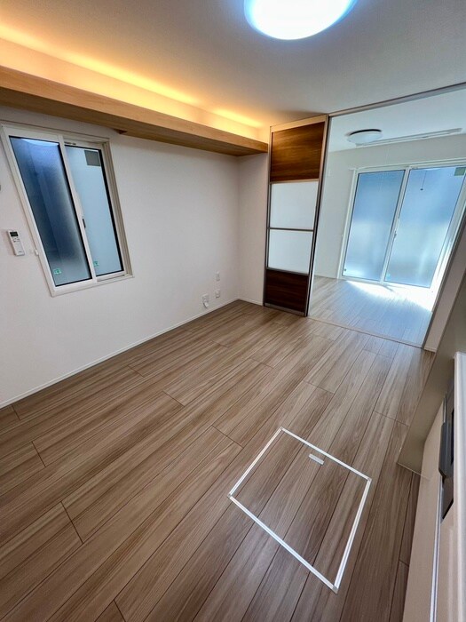 物件内観写真10　(居室)