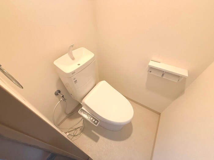 物件内観写真10　(トイレ)