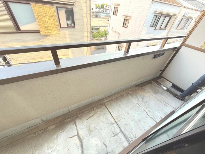 物件内観写真12　(室内からの展望)