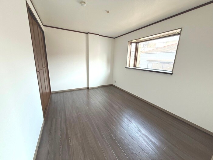 物件内観写真13　(居室)