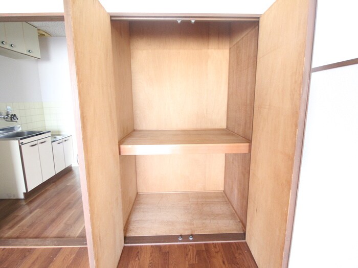 物件内観写真14　(収納)