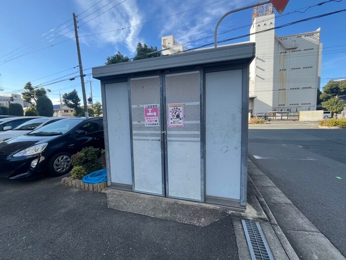 物件外観写真4　(建物設備)