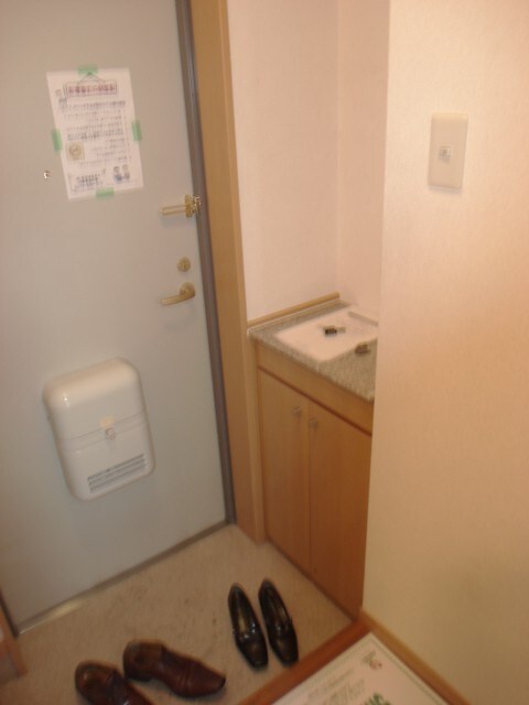 物件内観写真13　(靴箱)