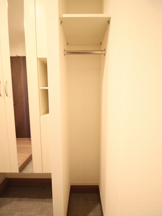 物件内観写真9　(収納)