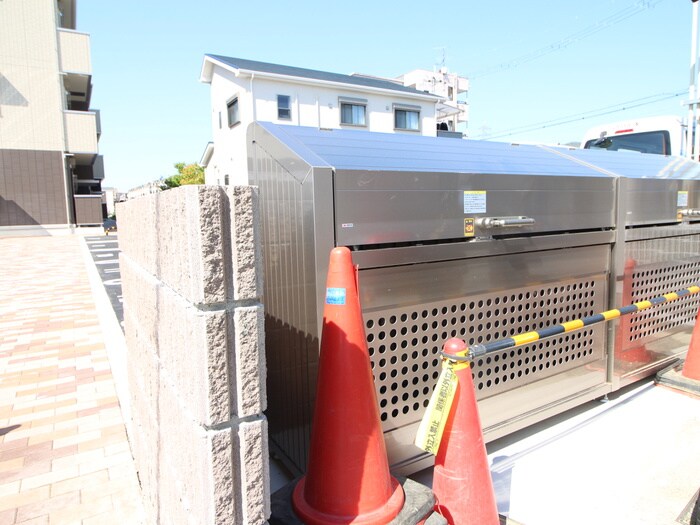 物件外観写真6　(建物設備)