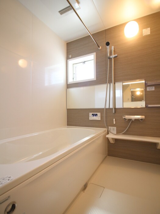 物件内観写真13　(バス／シャワールーム等)