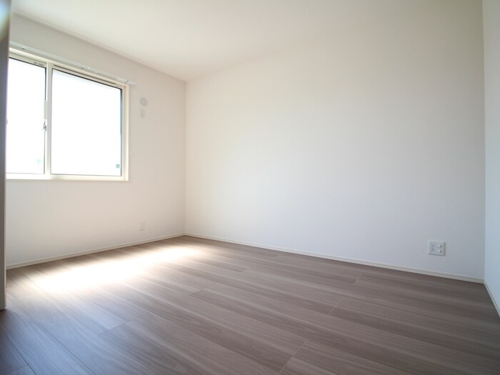 物件内観写真16　(室内からの展望)