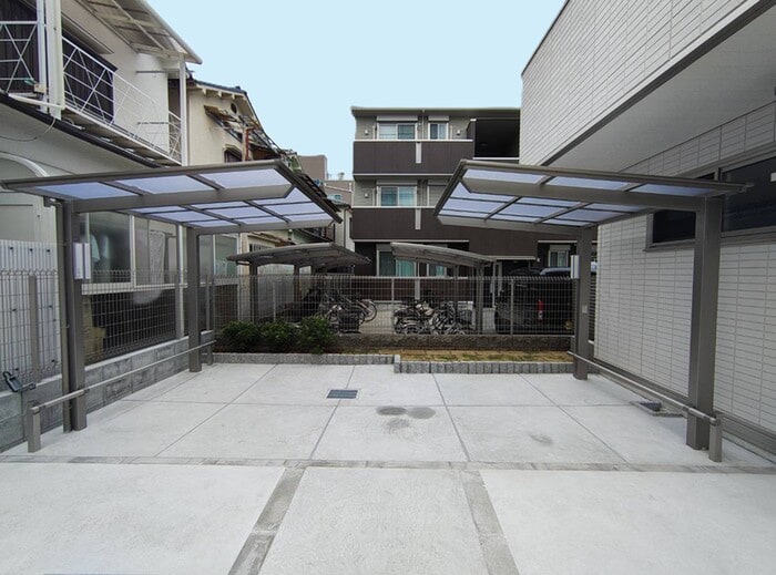 物件外観写真2　(駐輪場)