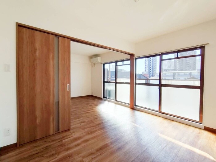 物件内観写真9　(居室)