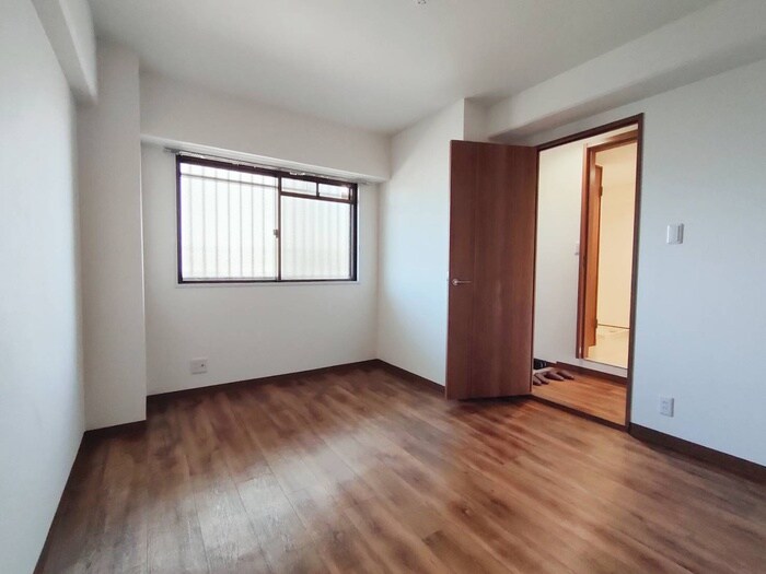 物件内観写真11　(居室)