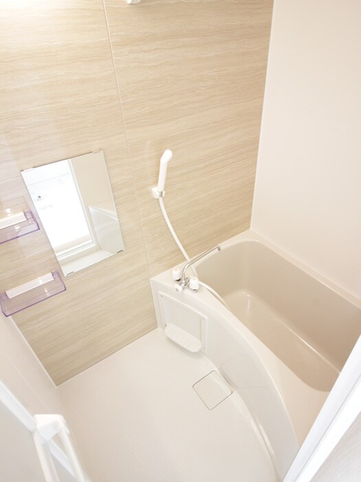 物件内観写真12　(バス／シャワールーム等)