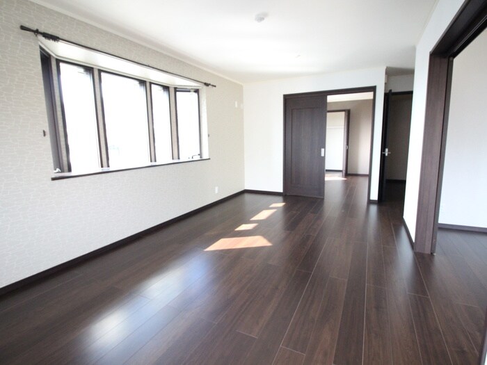 物件内観写真9　(居室)