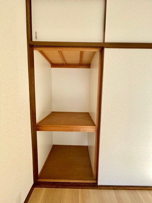 物件内観写真13　(収納)