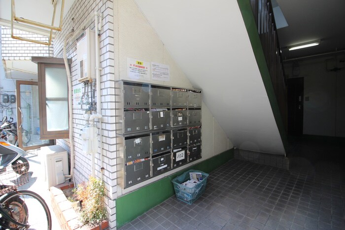 物件外観写真4　(建物設備)