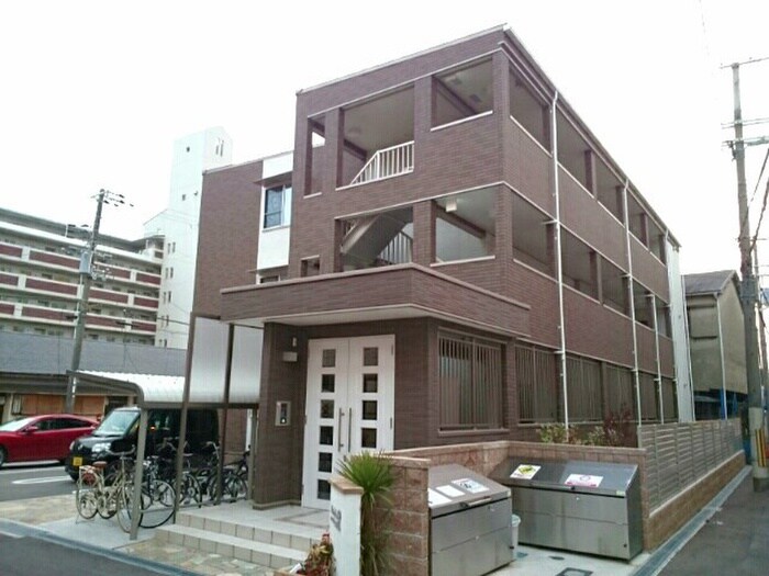 物件外観写真1　(外観写真)