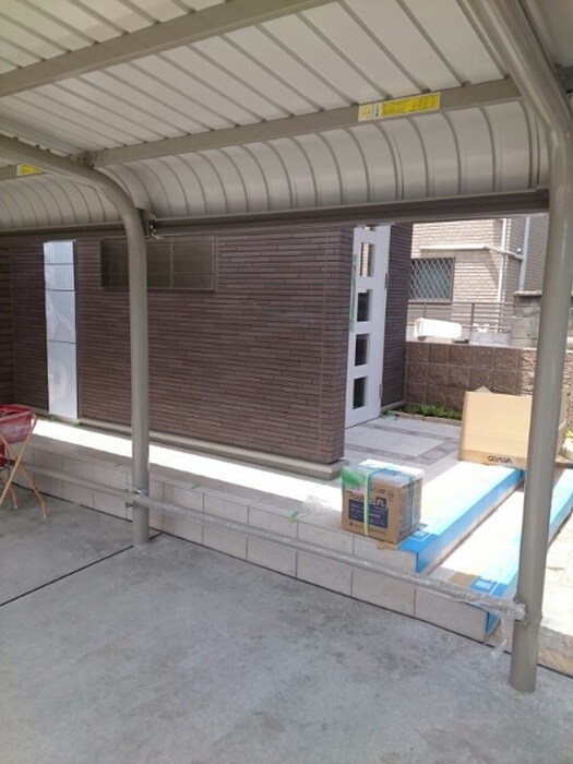 物件外観写真4　(駐輪場)