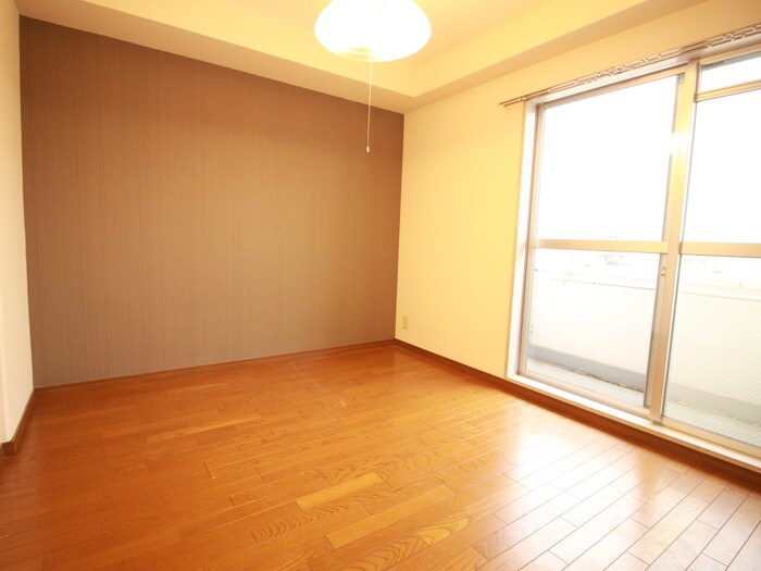 物件内観写真9　(居室)