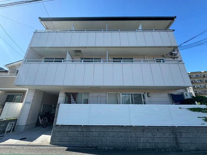 物件外観写真3　(外観写真)