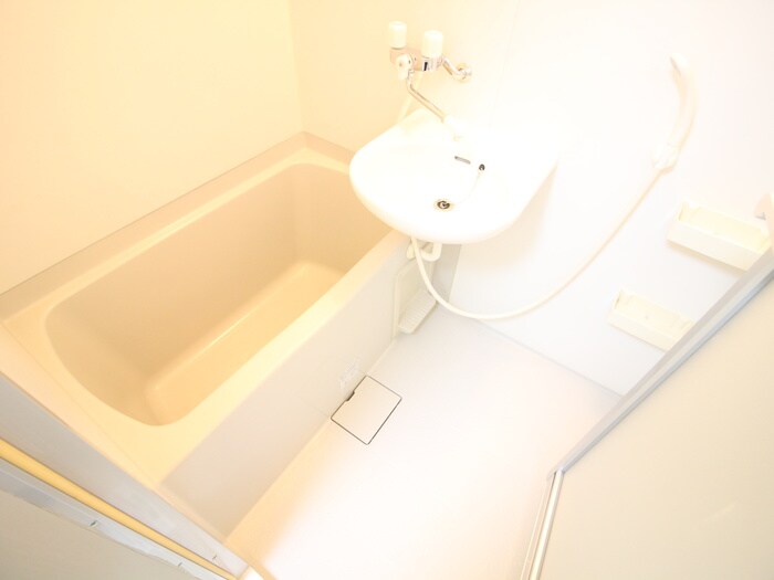 物件内観写真10　(バス／シャワールーム等)