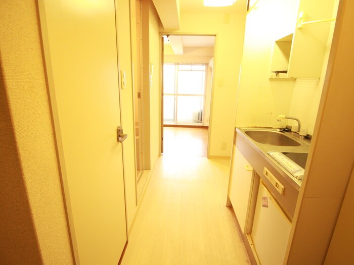 物件内観写真13　(廊下)